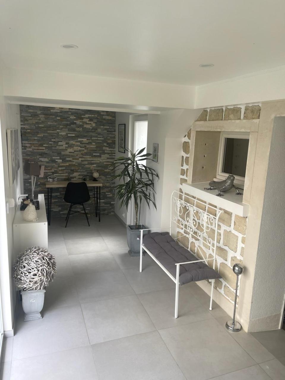 Au Coin Tranquille Hotel Champigny-sur-Marne Bagian luar foto